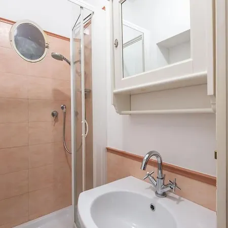 Giulia Luxury Two Bedroom Lägenhet Rom